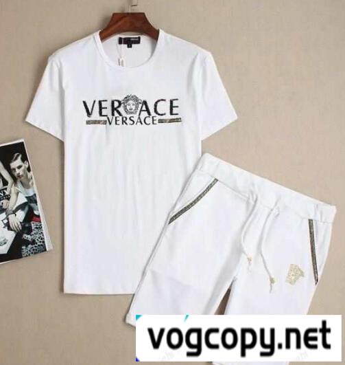 VERSACE ヴェルサーチ 偽物 半袖Tシャツ