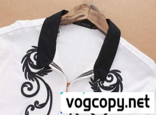 VERSACE ヴェルサーチ 偽物 半袖Tシャツ 上下セット