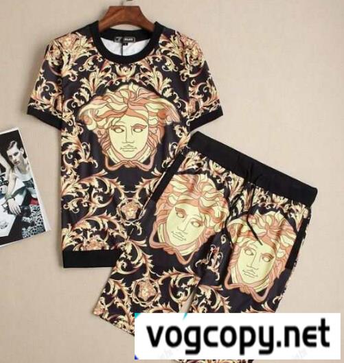 VERSACE ヴェルサーチ 偽物 半袖Tシャツ 上下セット