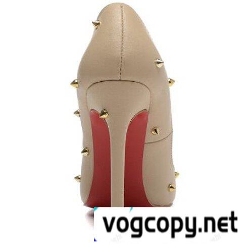 Christian Louboutinクリスチャンルブタン  コピー通販 とんがりトウ ハイヒール