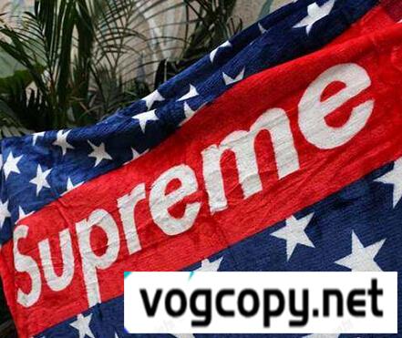 SUPREME シュプリーム テレビ用カバー