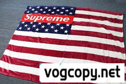 SUPREME シュプリーム テレビ用カバー