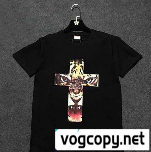 SUPREME シュプリーム 最旬アイテム 半袖Tシャツ