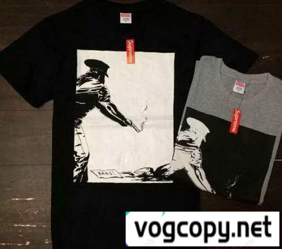 SUPREME シュプリーム 半袖Tシャツ