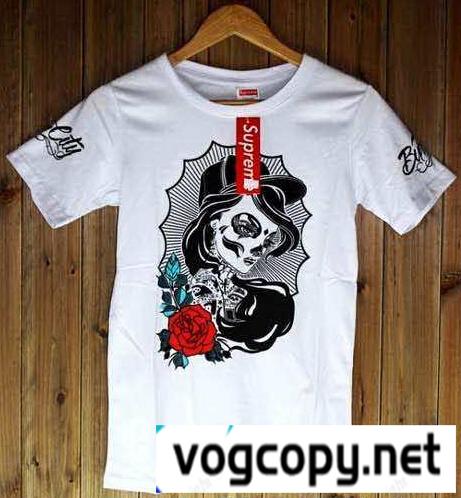 SUPREME シュプリーム 半袖Tシャツ