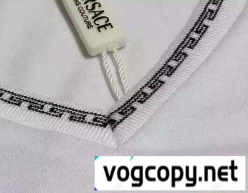 VERSACE ヴェルサーチ 半袖Tシャツ