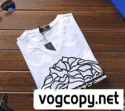 VERSACEヴェルサーチ半袖Tシャツ