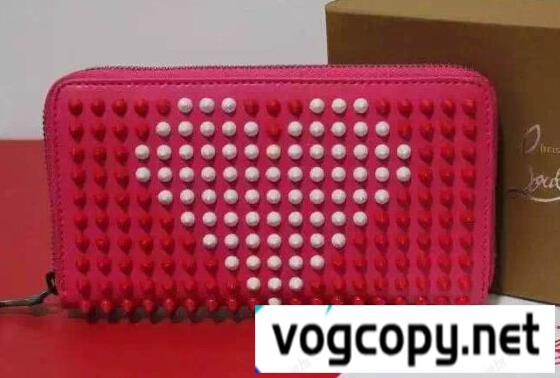 クリスチャンルブタン Christian Louboutin スパイク ハート型財布