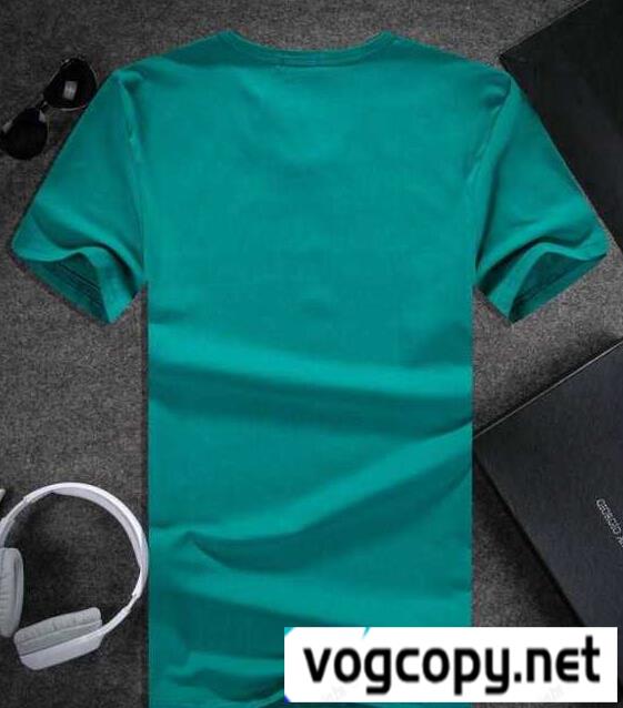 ARMANI アルマーニ 高級感ある 半袖Tシャツ