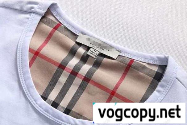 BURBERRY バーバリー 半袖Tシャツ