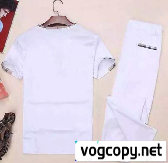  BURBERRY バーバリー 半袖Tシャツ 上下セット