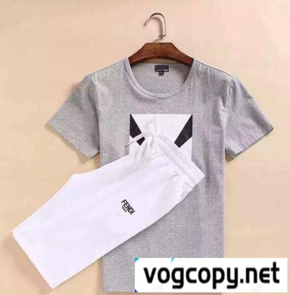 FENDI フェンディ 半袖Tシャツ 上下セット