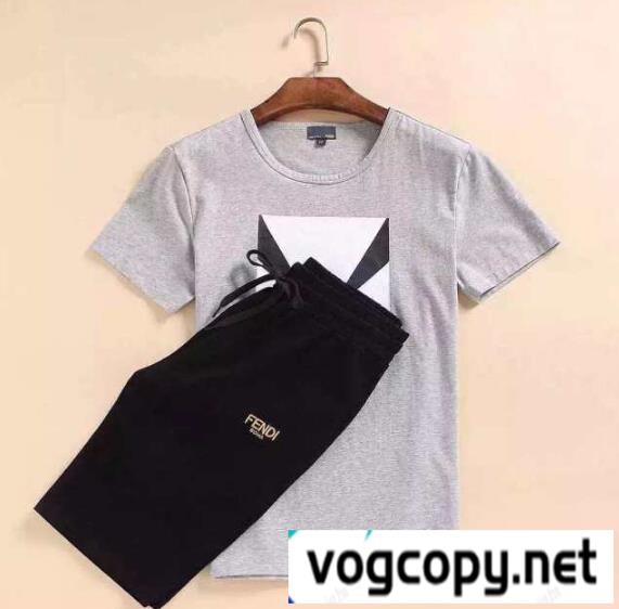 FENDI フェンディ 半袖Tシャツ 上下セット
