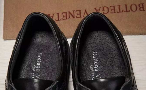  BOTTEGA VENETA ボッテガ ヴェネタ フラットシューズ 
