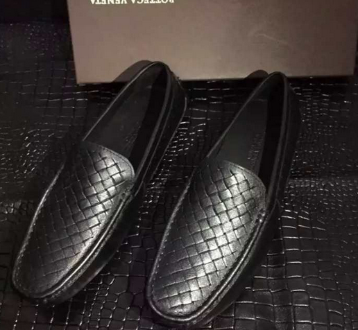  BOTTEGA VENETA ボッテガ ヴェネタ 軽量で疲れにくい ビジネスシューズ