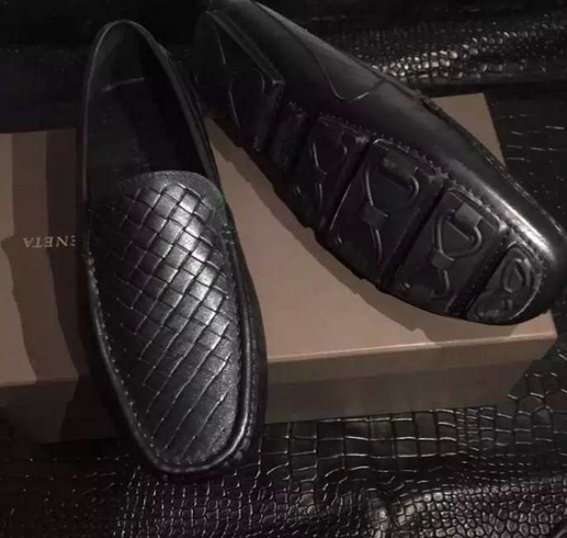  BOTTEGA VENETA ボッテガ ヴェネタ 軽量で疲れにくい ビジネスシューズ