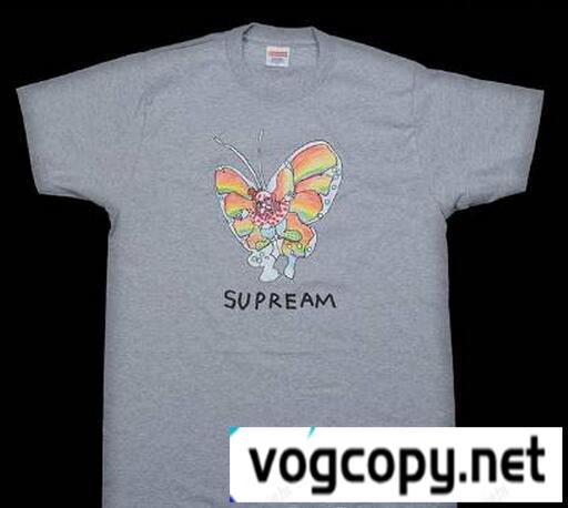 程よいサイズ感でシュプリーム ゴンズバタフライ　シュプリーム 偽物　着用感がありＴシャツ　グレー.