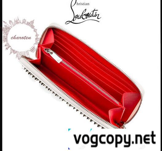 お買い得　Christian Louboutin ルブタンスーパーコピー 上品なレザーの財布.