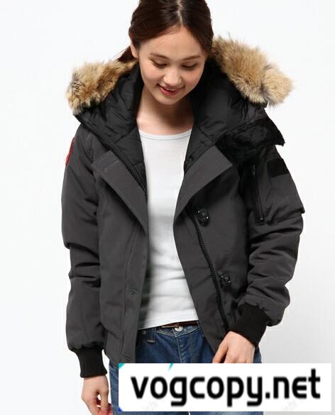 上品な印象にCANADA GOOSE/カナダグース 大活躍してくれるレディースダウンジャケット .