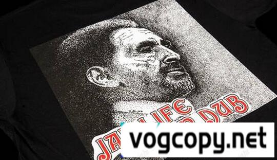耐久性に溢れる逸品　シュプリーム 軽快な着用感がありTシャツ　ブラック.