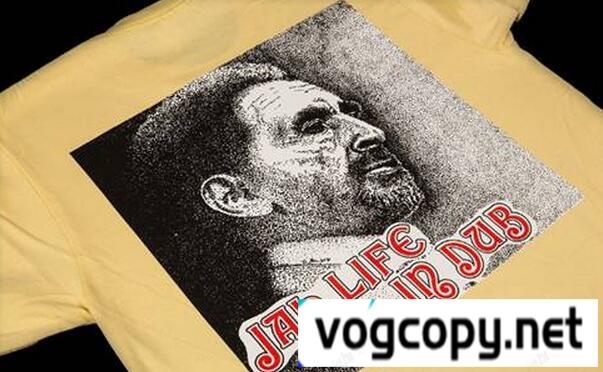 格好良い シュプリーム スーパーコピー　長い期間大活躍してくれるTシャツ	イエロー.