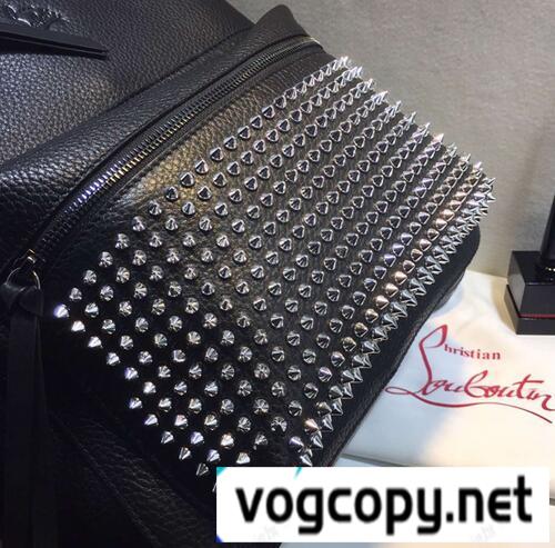 人気が高い　新作 LOUBOUTIN ルブタン Christian Louboutin 大容量のあるバッグ