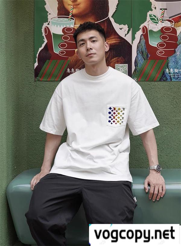 Louis Vuitton ルイス ヴィトン 刺繍ロゴ 半袖tシャツ スーパーコピー