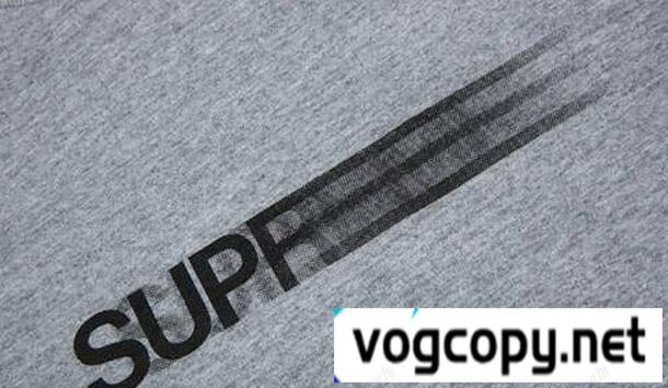 機能を兼ね備えたシュプリーム モーションロゴ  良い柔らかなＴシャツ グレー.