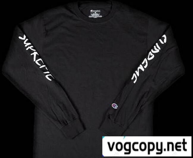  定番のアイテム　シュプリーム チャンピオンロングスリーブ　圧倒的なTシャツ　ブラック.