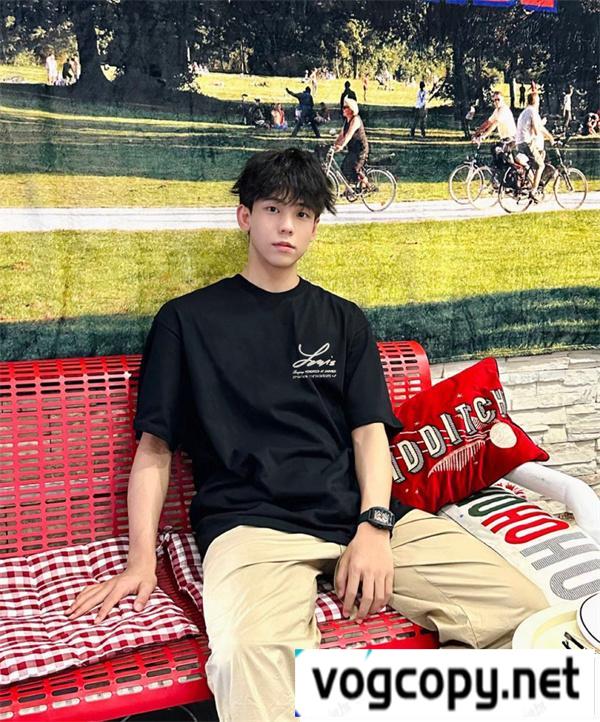 ルイヴィトン コピー Ｔシャツ