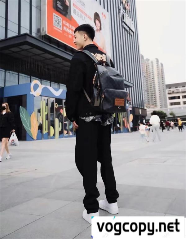 LOUIS VUITTON コピー リュック