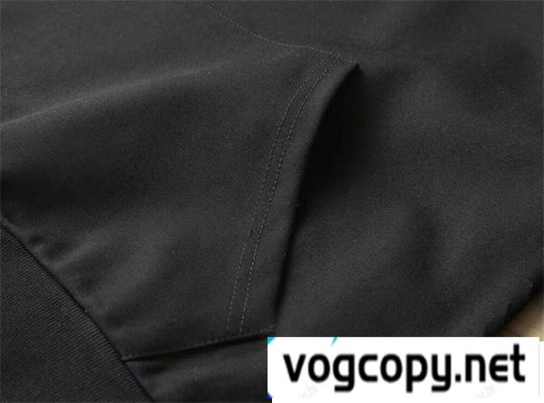 ロエベ 偽物 セットアップ