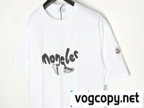 モンクレール 偽物 Ｔシャツ