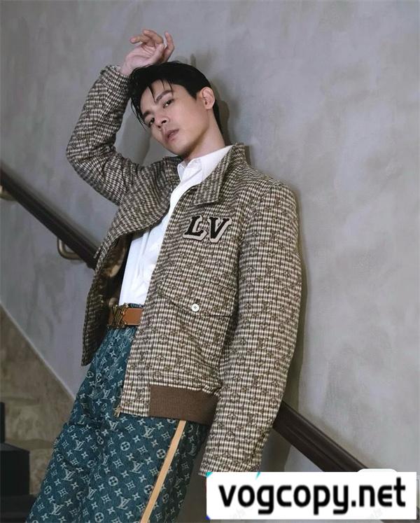 LOUIS VUITTON 偽物 ジャケット