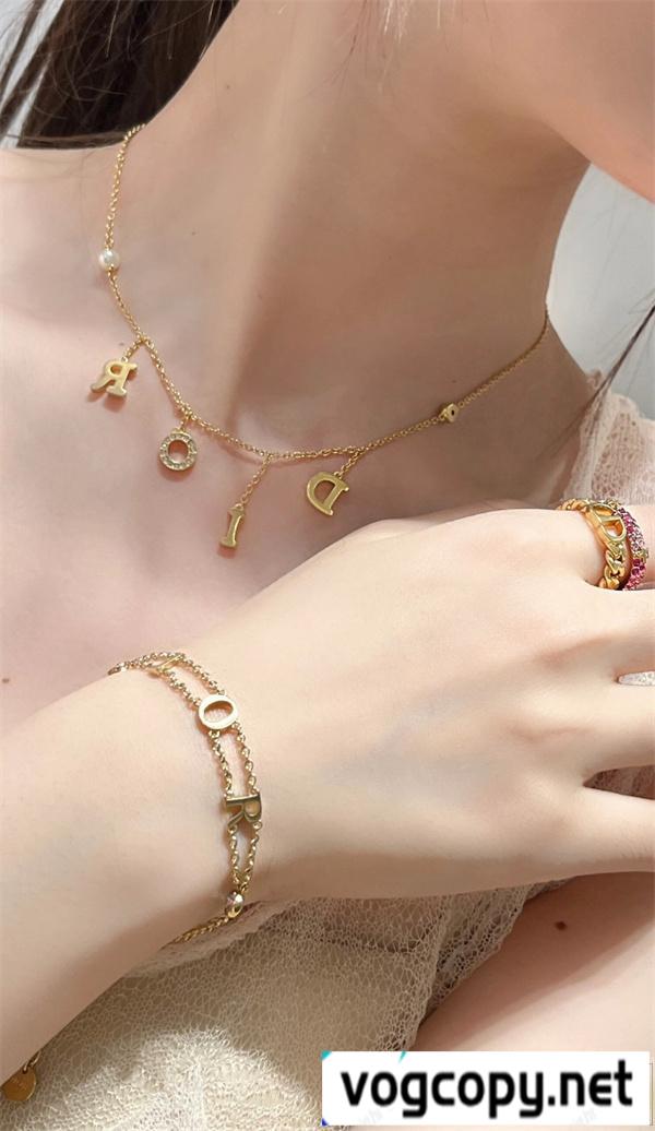 DIOR 偽物 ブレスレット