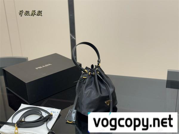 PRADA ミニバッグコピー