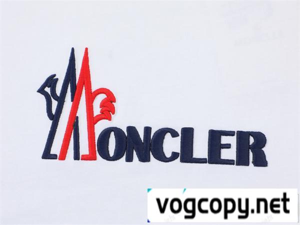 モンクレール 偽物 Tシャツ