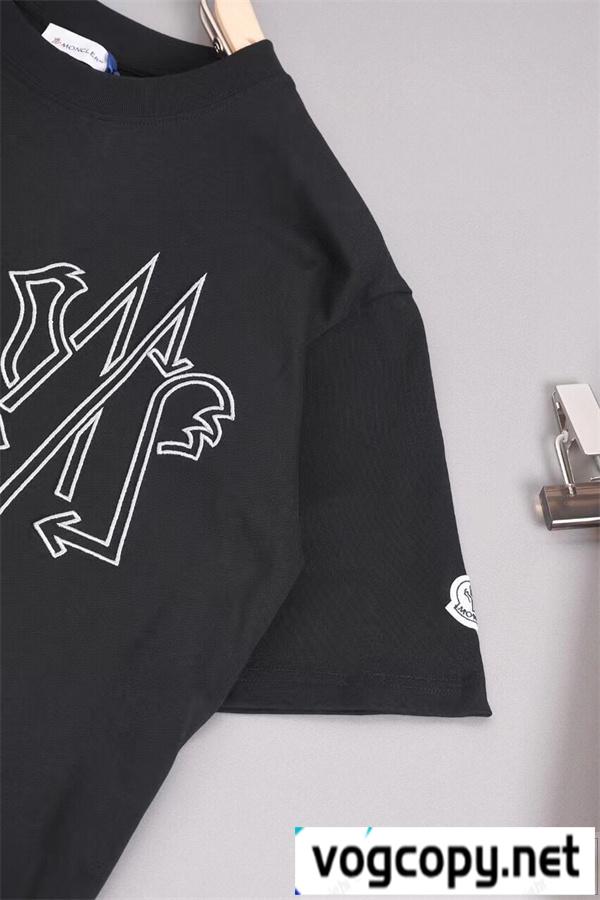 モンクレール 偽物 Ｔシャツ