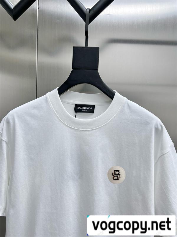バレンシアガ コピー Tシャツ