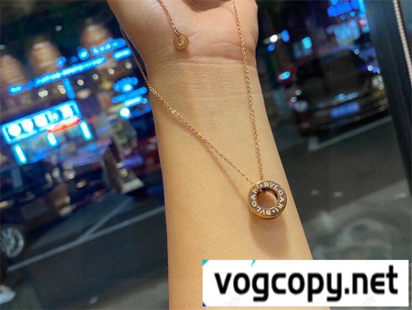 BVLGARI コピー ネックレス