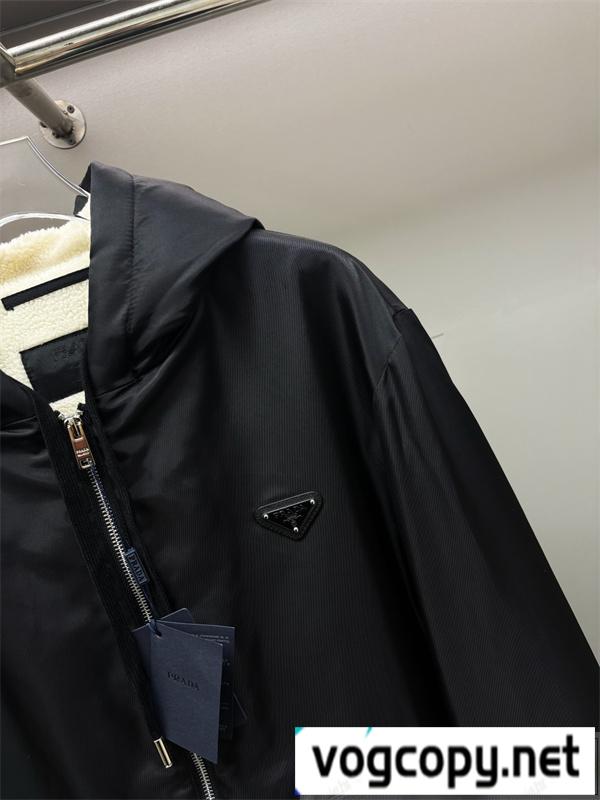 プラダ コピー 中綿ジャケット