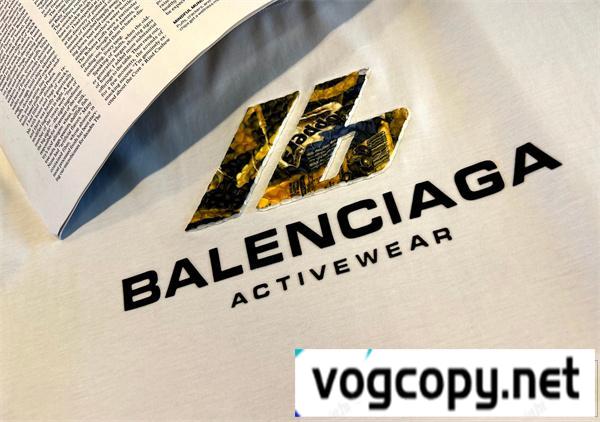 バレンシアガ コピー 長袖Ｔシャツ