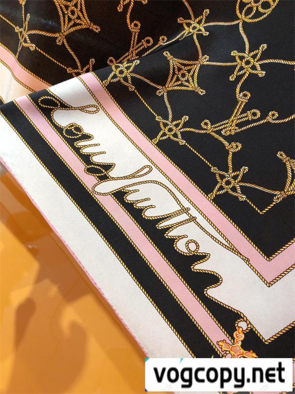 LOUIS VUITTON 偽物 スカーフ