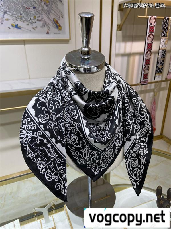 DIOR 偽物 スカーフ