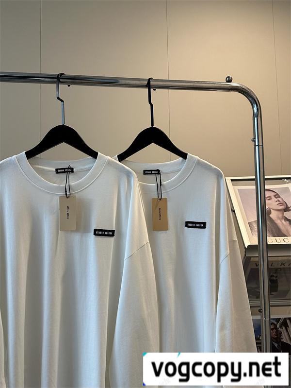 ミュウミュウ 偽物 長袖Ｔシャツ 
