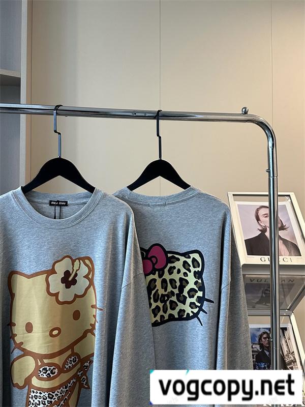 ミュウミュウ 偽物 長袖Ｔシャツ 