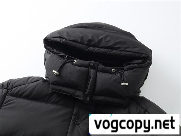 MONCLER コピー ダウンジャケット