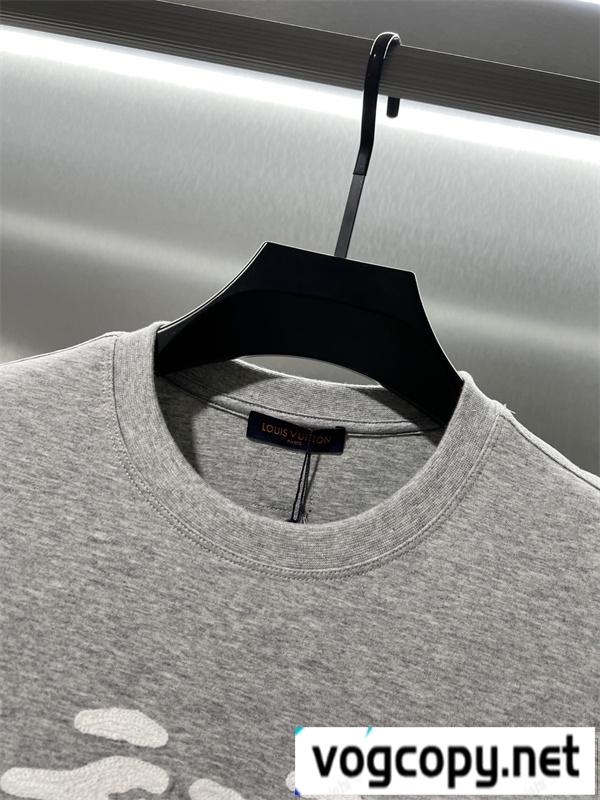 LOUIS VUITTON コピー 長袖Ｔシャツ