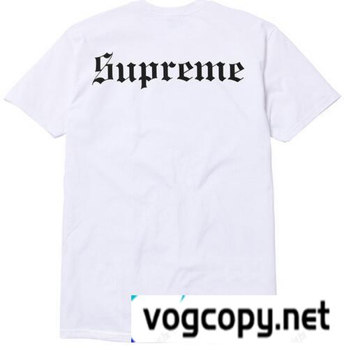 人気販売する supreme 激安  軽快な着用感があるＴシャツ  .