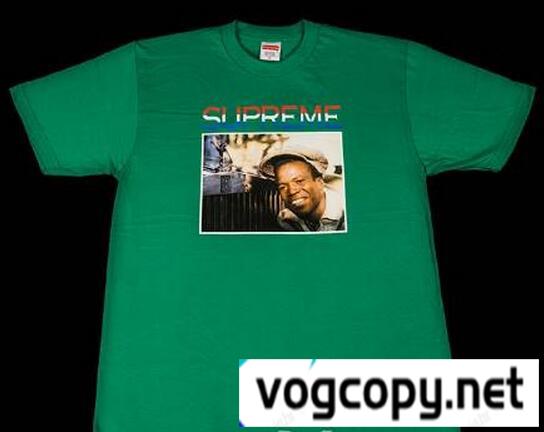 好感度の高いシュプリーム　目に新鮮な印象を与える シュプリーム Tシャツ コピー	エメラルドグリーン.